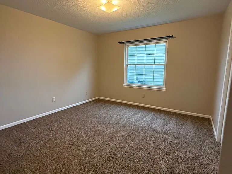 205 Glenwood Ln #1 — Photo 10
