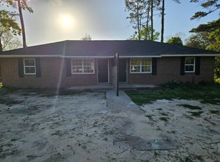 498 S Willow St APT 1, Jesup, GA 31546