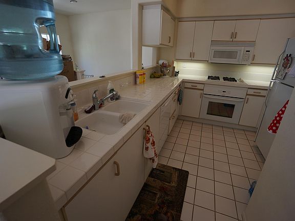 3rd image of 11960 Tivoli Park Row Unit 6