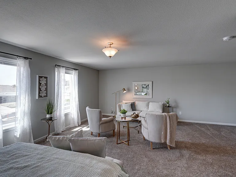 639 McKay Way — Photo 13