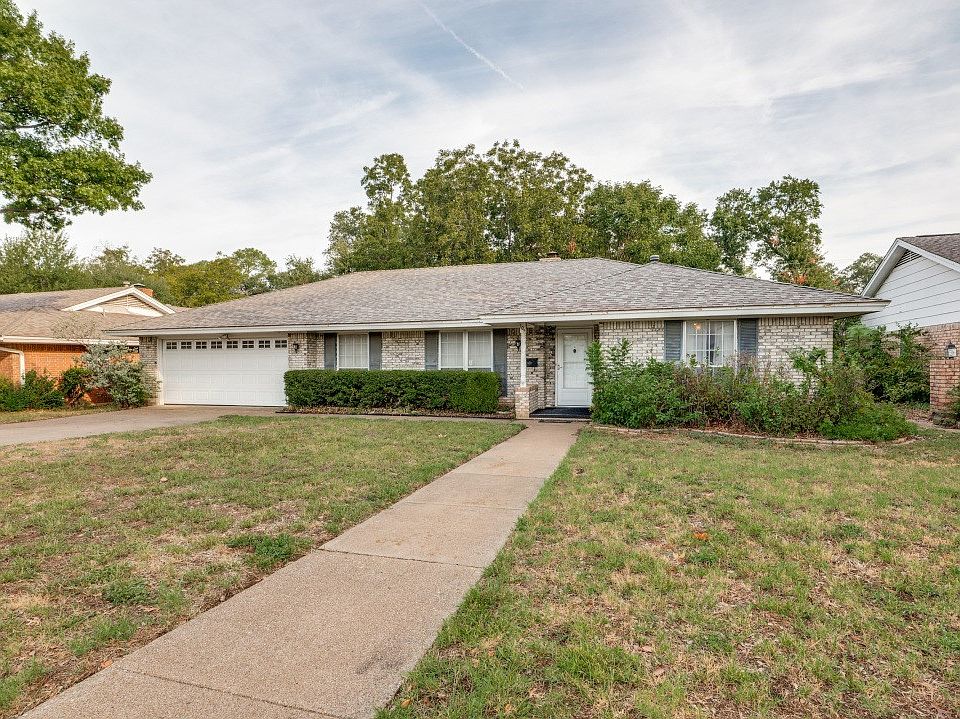 1st image of 105 W Lilly Ln