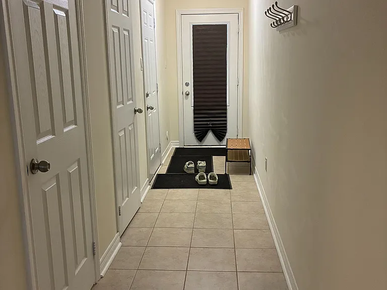 300 Delray Dr — Photo 13