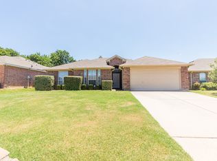 2109 Turtle Cove Dr, Mansfield, TX 76063