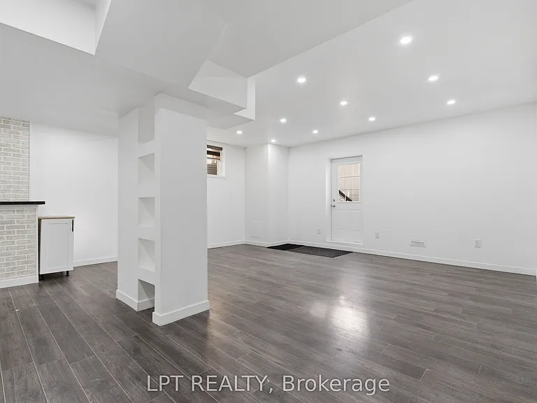 3401 Regiment Rd — Photo 16