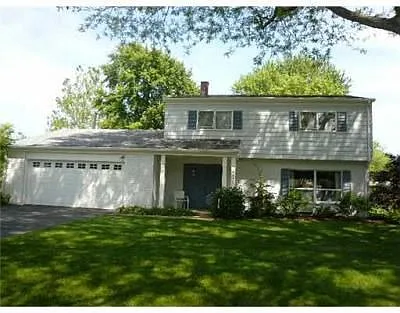6240 Exeter Ct photo 1