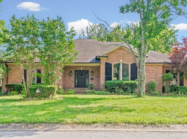 3649 Steeplechase Ln, Hopkinsville, KY 42240