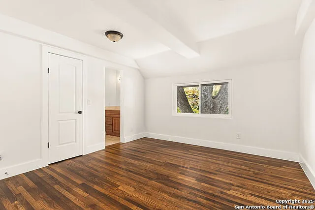 417 E Hildebrand Ave — Photo 24
