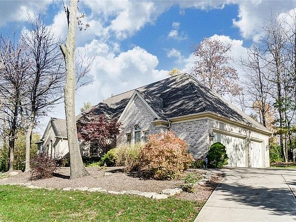 3rd image of 6650 Rosecliff Pl