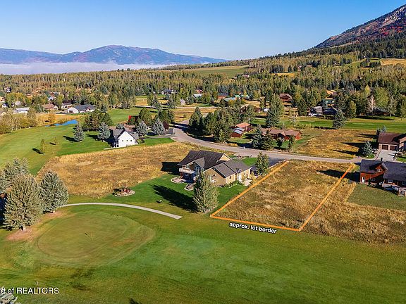 5th image of 56 Alpine Way