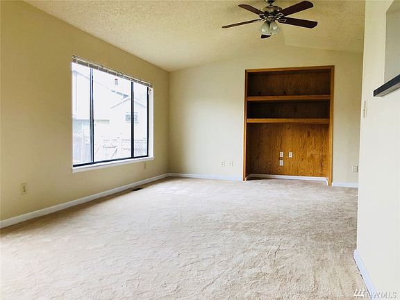 3rd image of 11838 SE 263rd Ct