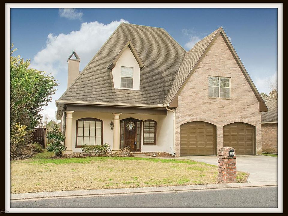 1st image of 20 Oakthorn Ct