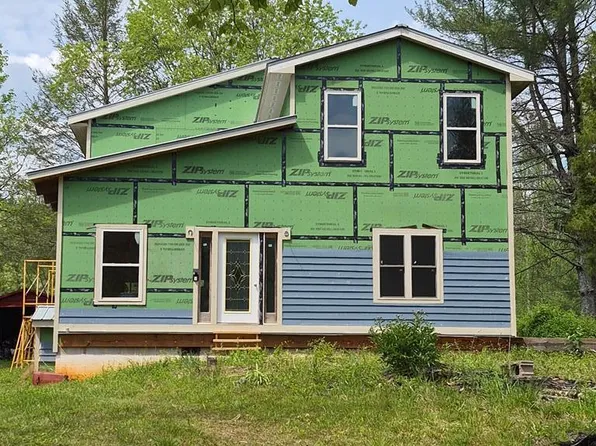 1132 Dockery Creek Road, Murphy, NC 28906