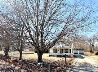 118 Mauck Ln, Danville, IL 61832