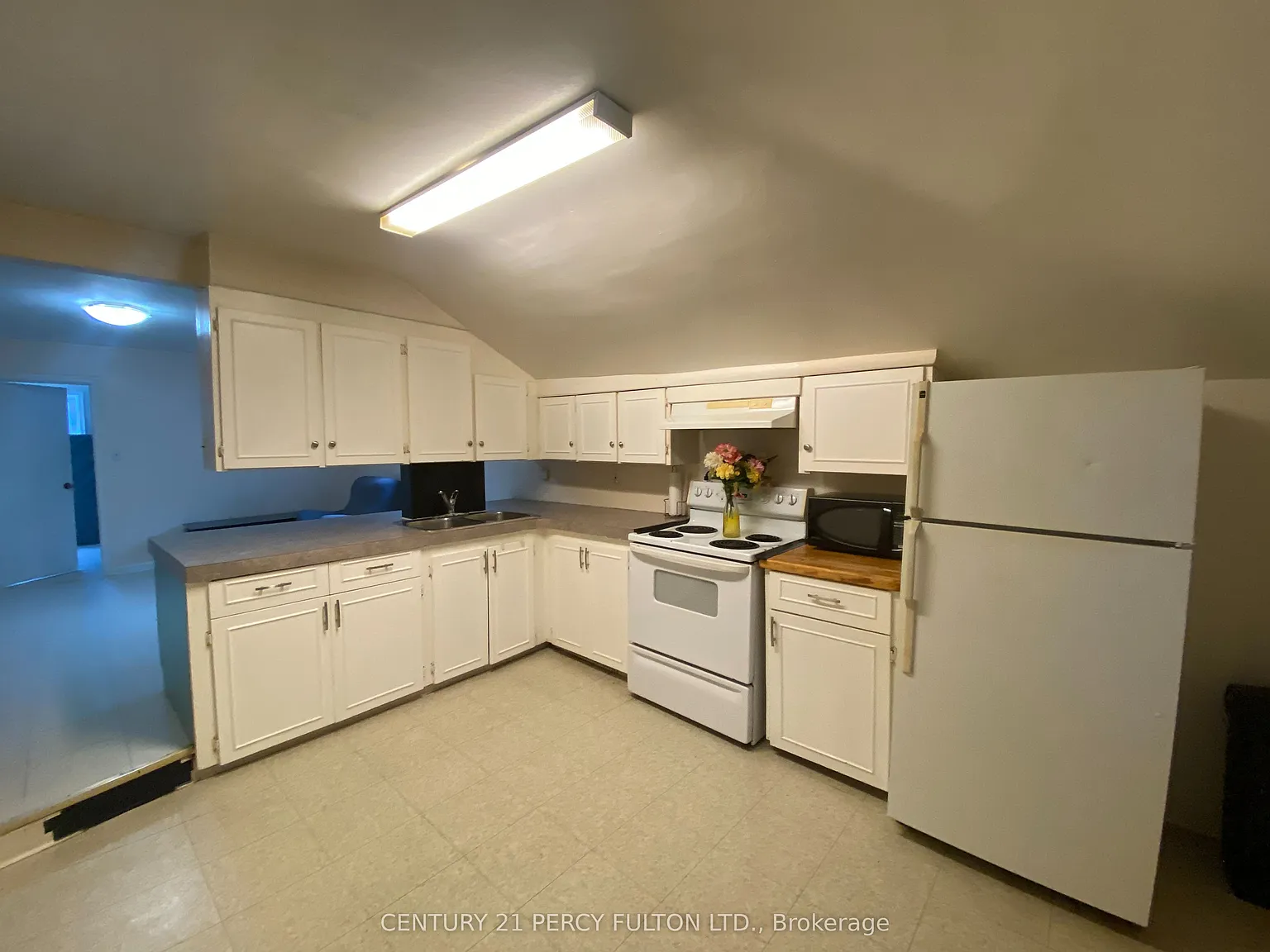 1 bed, $1,350 — Photo 4