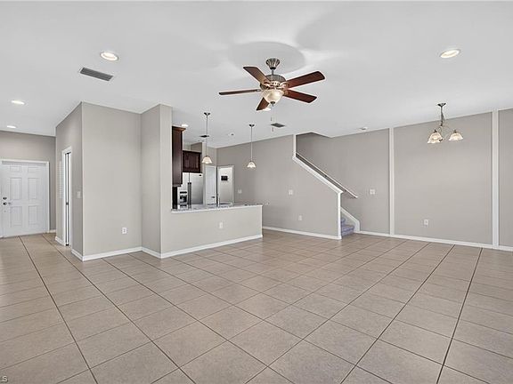 3rd image of 4078 Wilmont PL