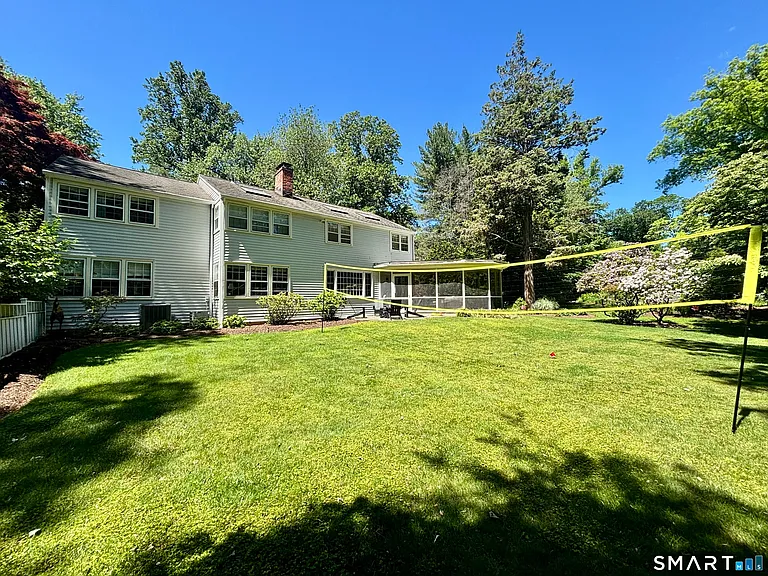 15 Timber Ln — Photo 11