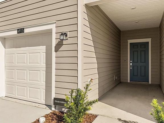 3rd image of 4915 SW 81st Loop