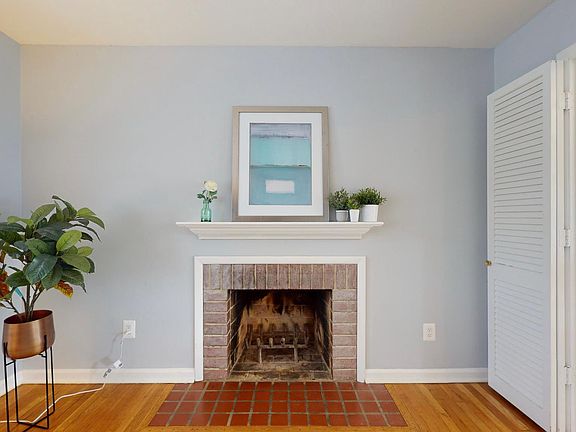 4th image of 5008 Taney Ave