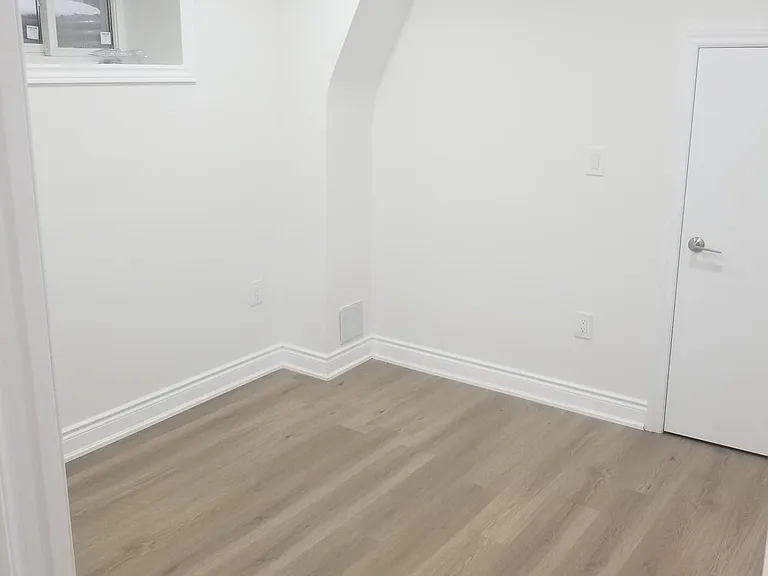33 Whitefish St #BASEMENT — Photo 5