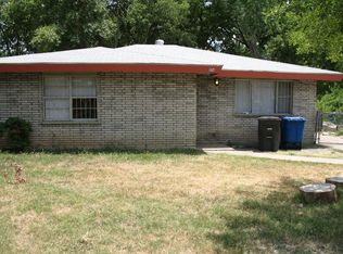 554 Lincolnshire Dr, San Antonio, TX 78220