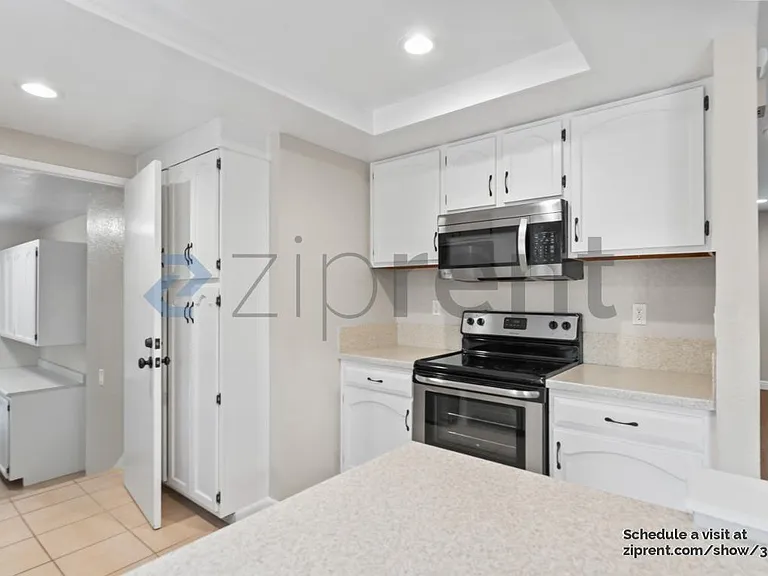 2950 Moorpark Ave — Photo 13