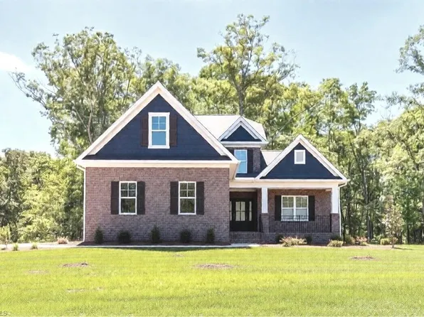 4029 Estate Dr, Lewisville, NC 27023