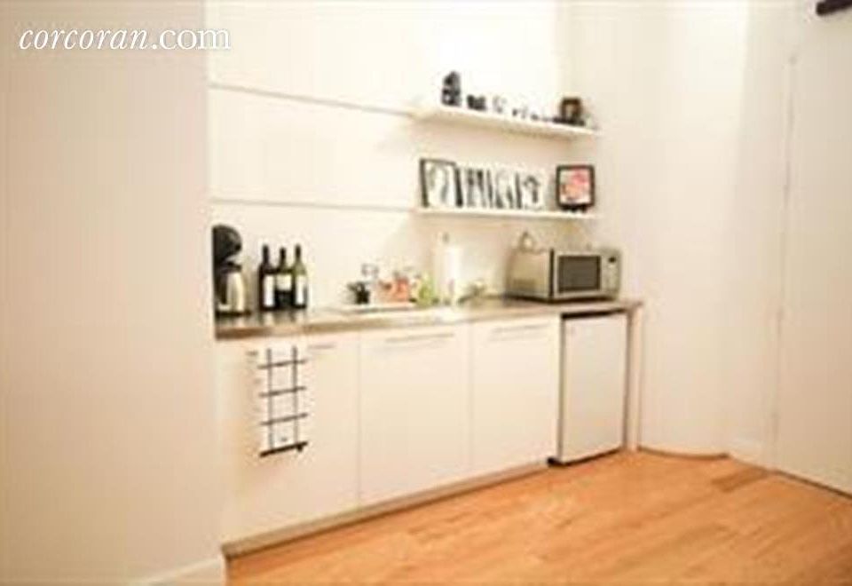 1st image of 2728 Thomson Ave #Ws2