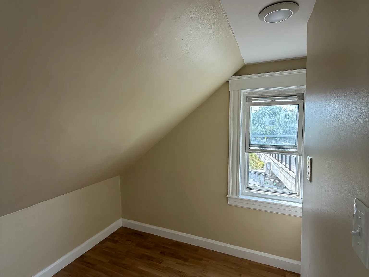 2 bed, $2,600 — Photo 3