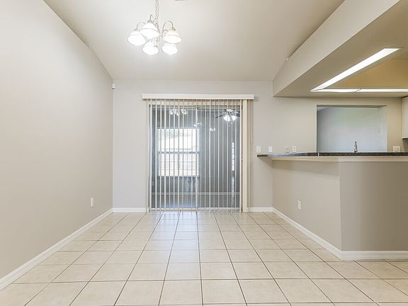 5th image of 16 NE 20th Ct