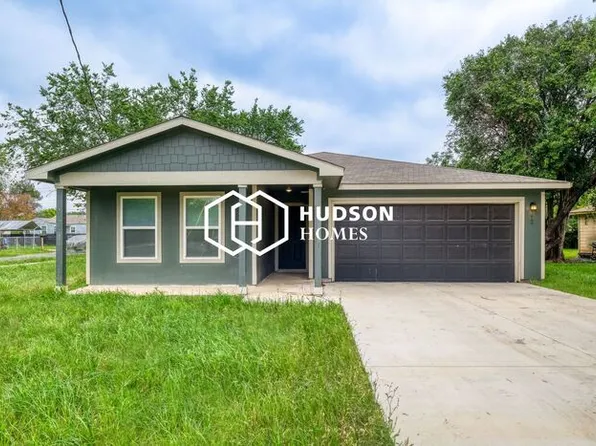 772 Mitchell Ave, Seguin, TX 78155