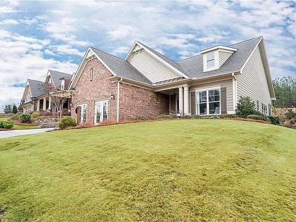 2nd image of 6721 Blue Heron Way
