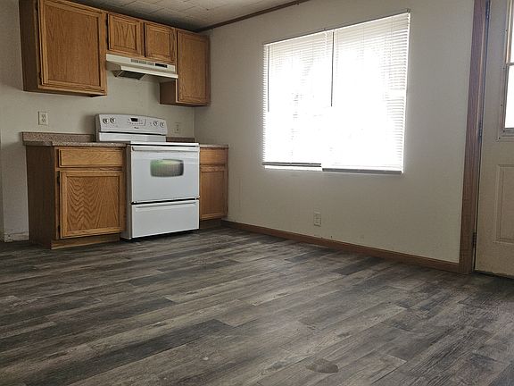 5th image of 103 Paul Ave S #103