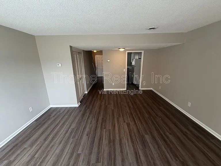618 S Boddie St — Photo 12
