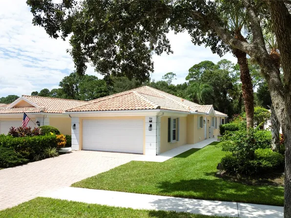 751 SW Balmoral Trce, Stuart, FL 34997