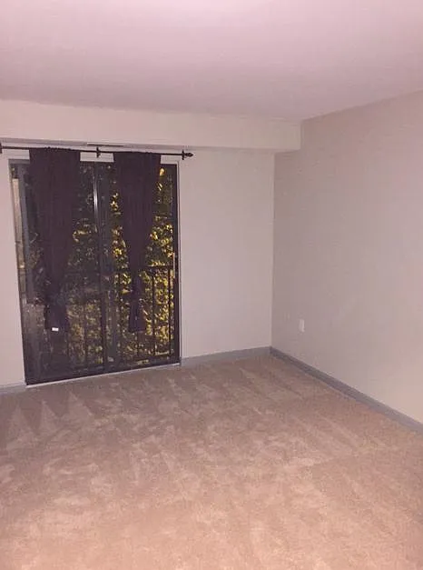 1 bed, 800 sqft, $2,200 — Photo 4