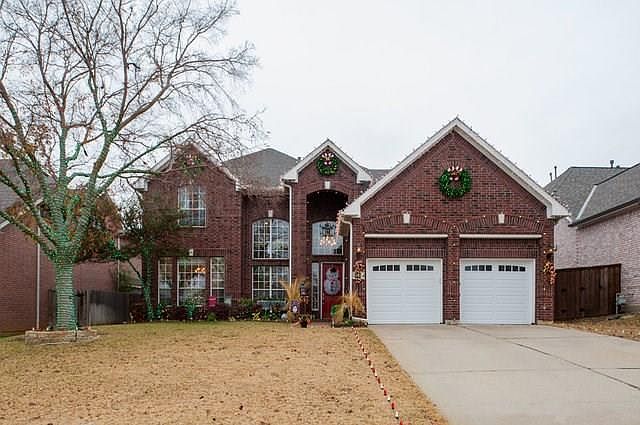1st image of 106 Lakehill Dr