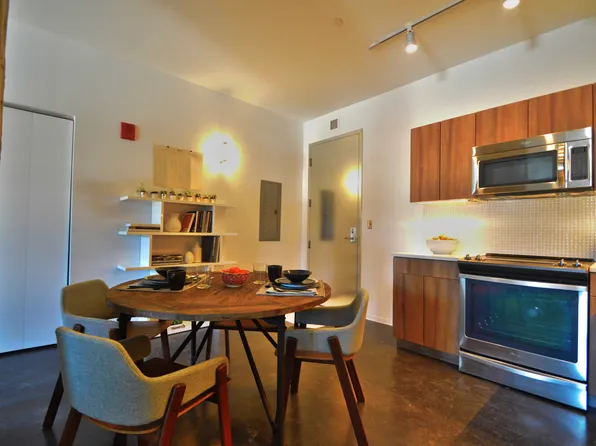 9 Medford St, Somerville, MA 02143