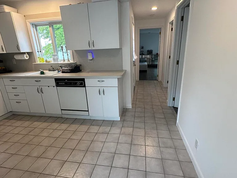 36 Whalepond Rd #REAR — Photo 6
