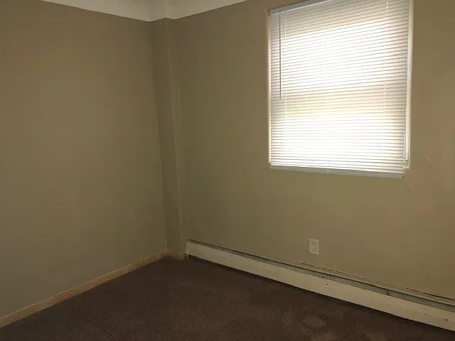 594 Lawson Ave West — Photo 9