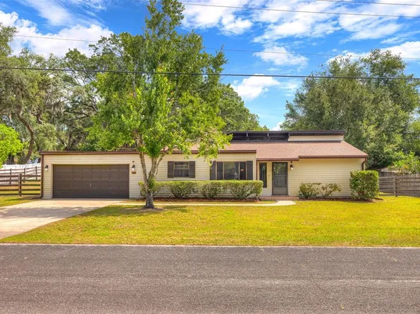 202 Sandspur Ln, Deland, FL 32724