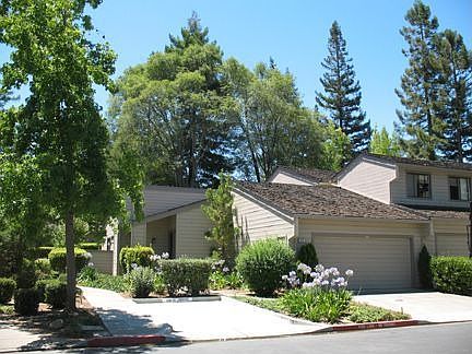 1st image of 108 Lancewood Pl