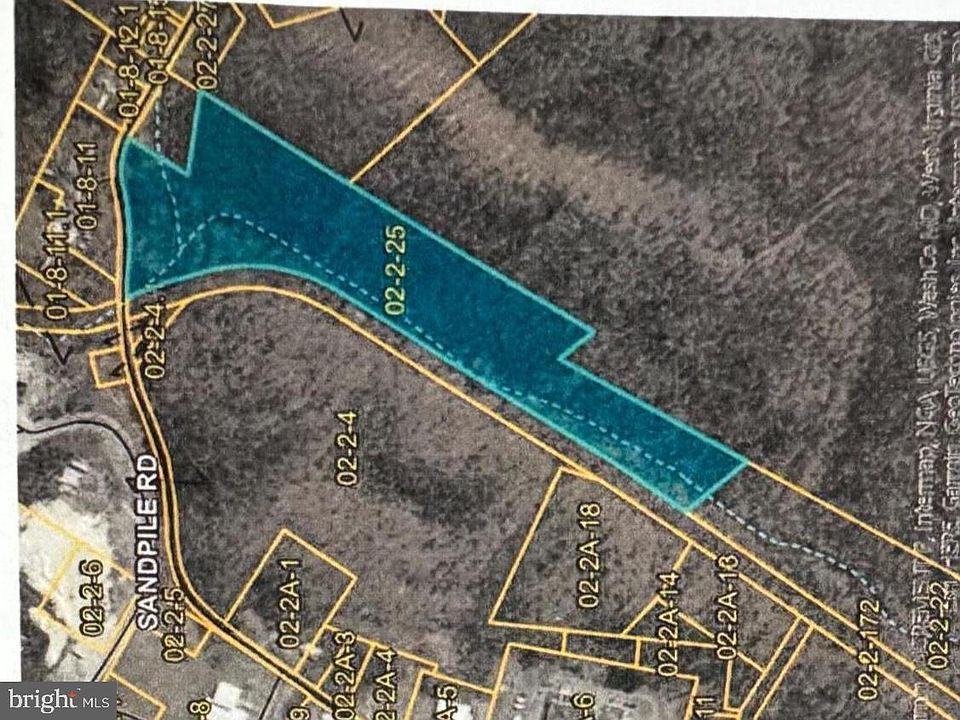 1st image of Sand Mine Rd