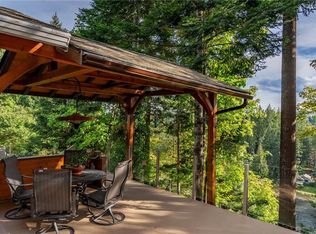 2371 Steelhead Rd, Campbell River, BC V9W 4P4