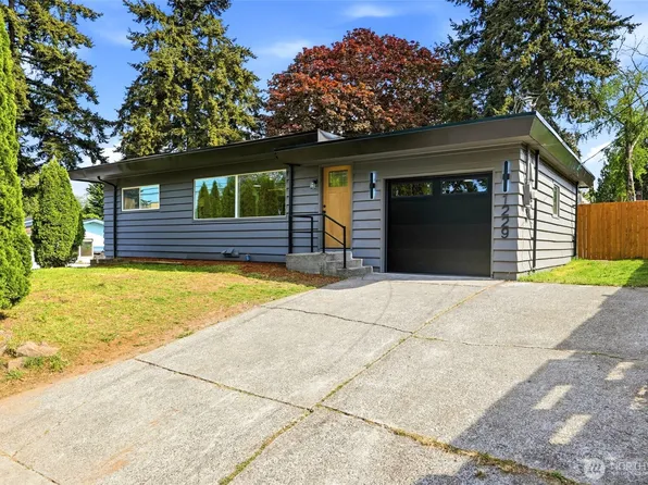 1229 S 312th Street, Federal Way, WA 98003