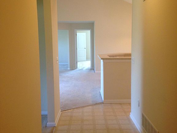 4th image of 7754 Essex Gate Dr