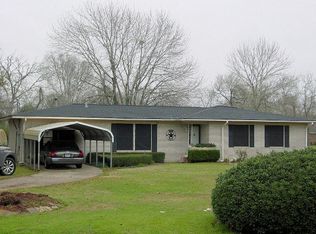 1525 Shanks Rd, Angleton, TX 77515