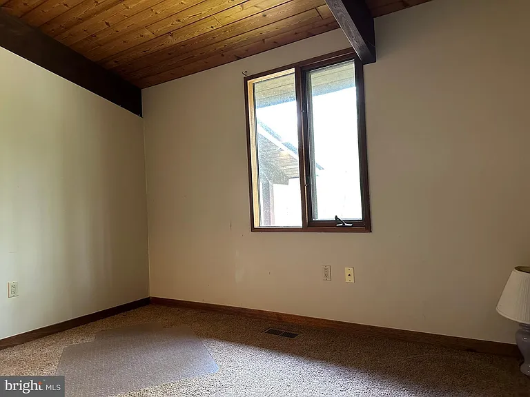 6022 Munson Hill Rd — Photo 42