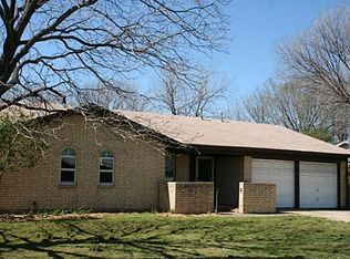 505 Branch Cir E, White Settlement, TX 76108
