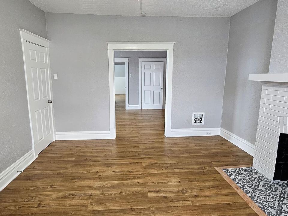 1st image of 4914 Itaska St Floor 2