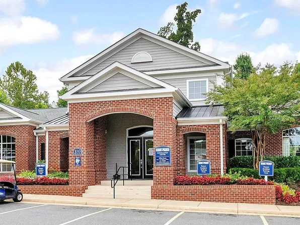 192 Yellowstone Dr APT 308, Charlottesville, VA 22903